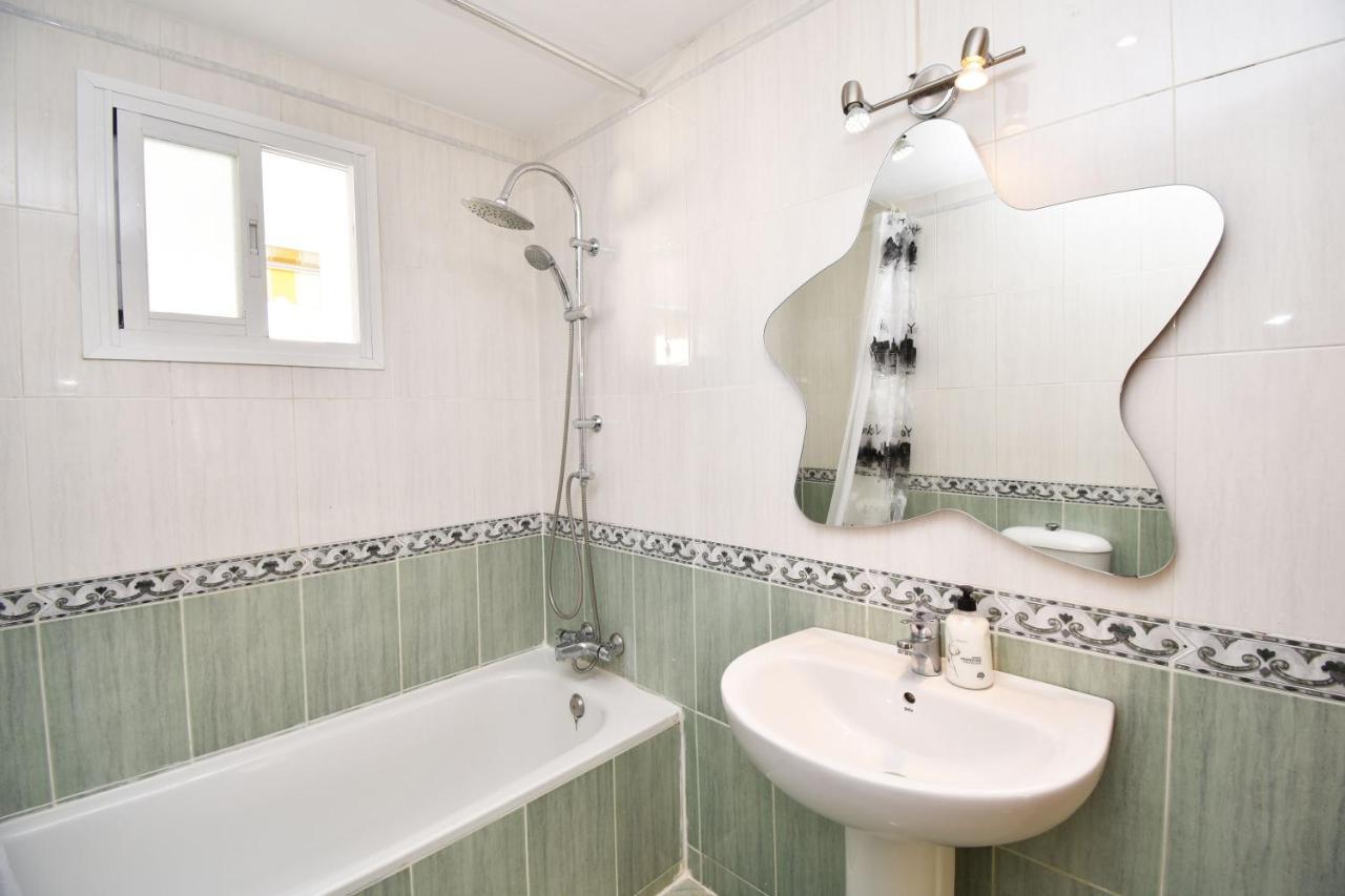 דירות פואנגירולה Apartamento De La Croix מראה חיצוני תמונה