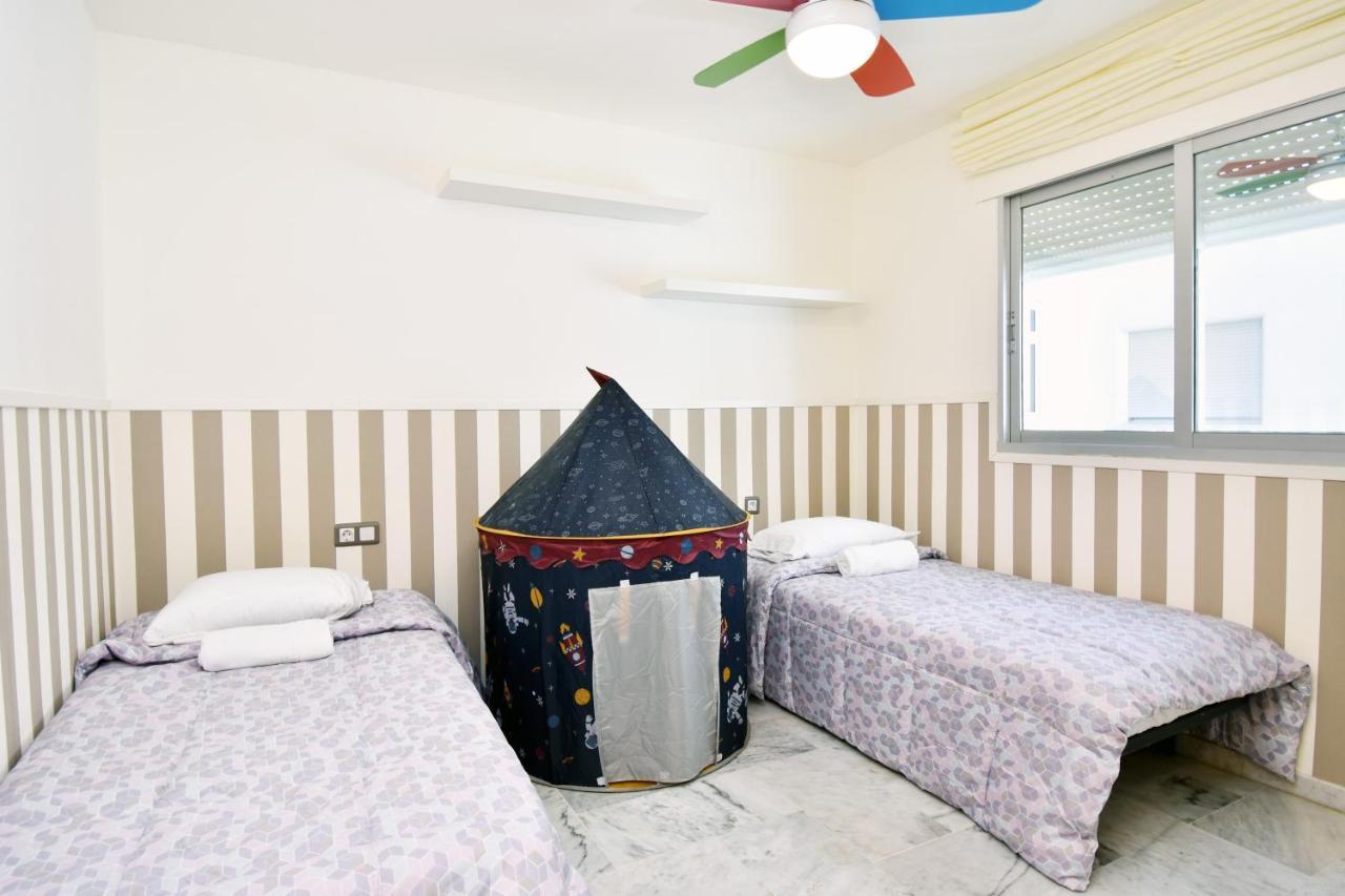דירות פואנגירולה Apartamento De La Croix מראה חיצוני תמונה